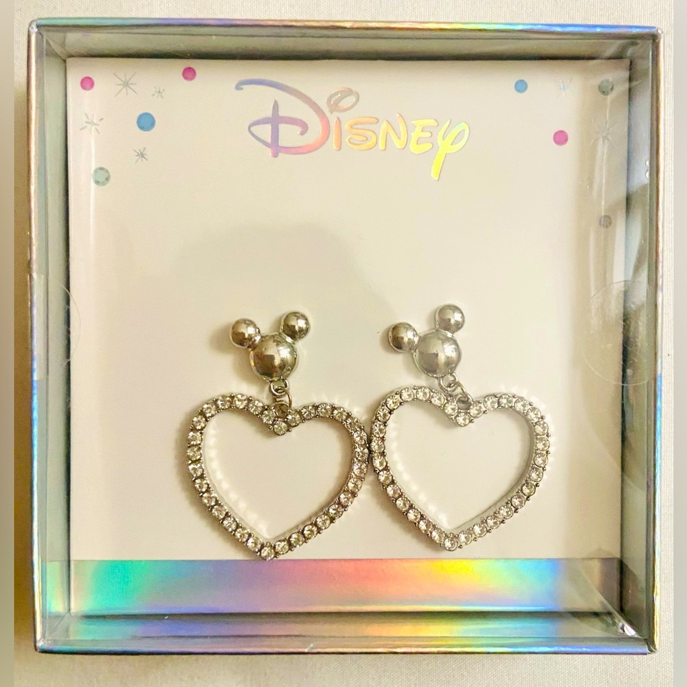 Disney Heart Shaped Earrings With Mickey Heads Silver New In Gift Box Dangle
